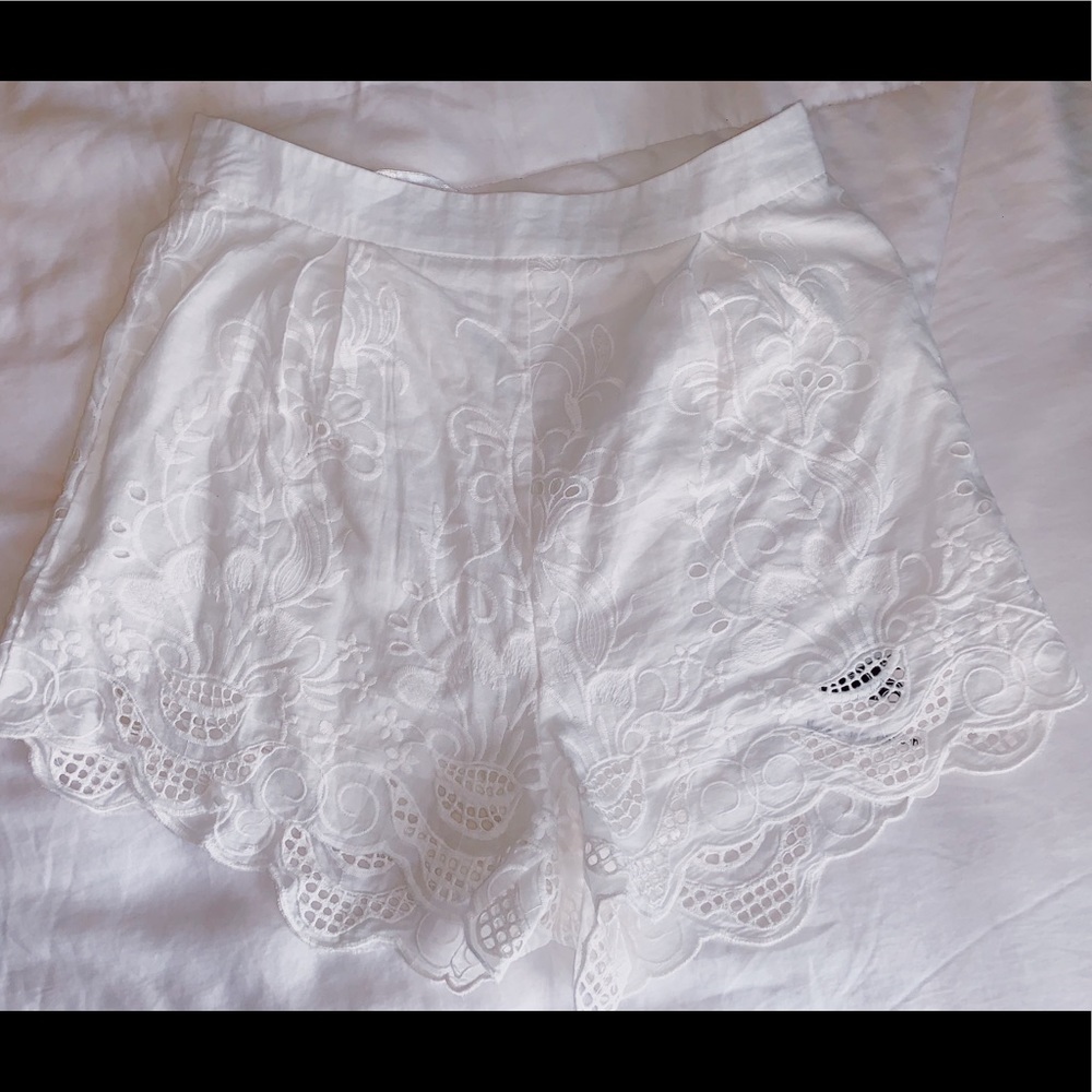 White embroidered high-waisted shorts